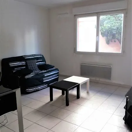 Ruffi Centre נים
